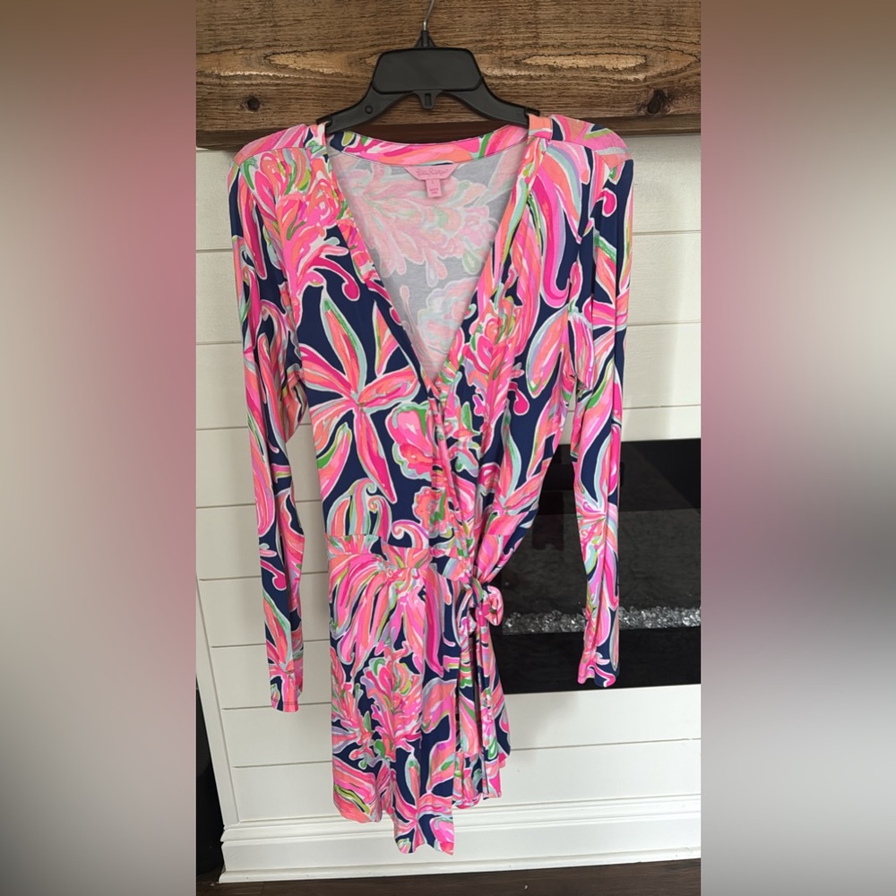 Large Lilly Pulitzer wrap romper euc